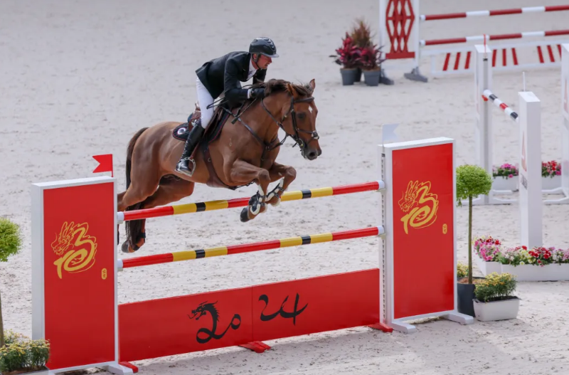 星空官网助力2024环球马术冠军赛圆满落幕